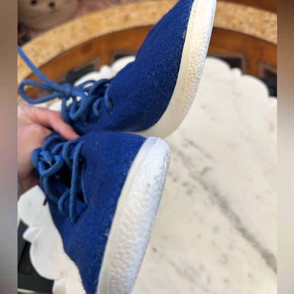 Allbirds Sneakers - Picture 8 of 9
